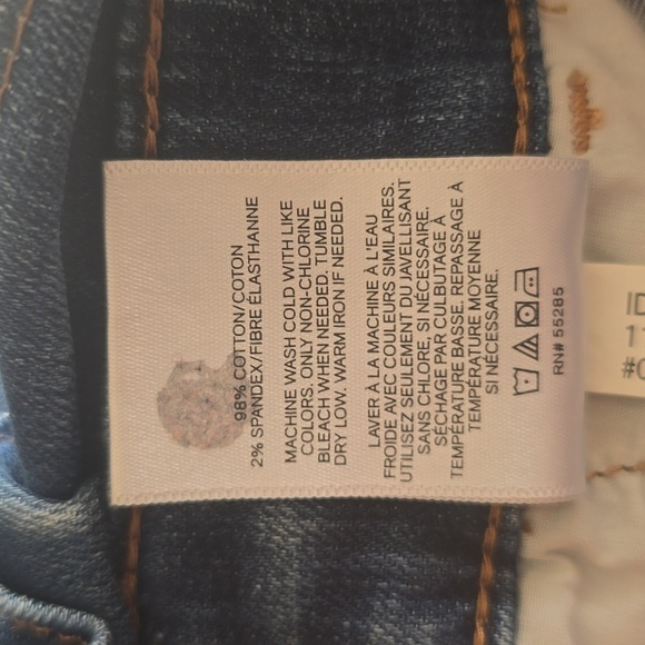 Express High-Waisted Denim Paper Bag Cuffed Shorts Sz. 2 - Picture 8 of 11